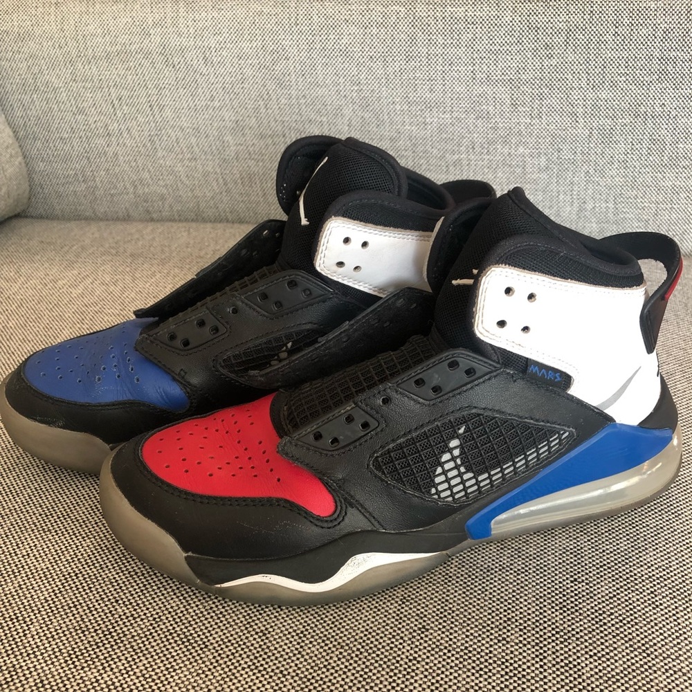Jordan Mars 270